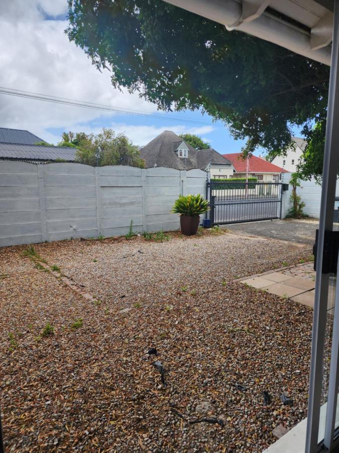 Calmness In Claremont Villa Cape Town Exterior photo