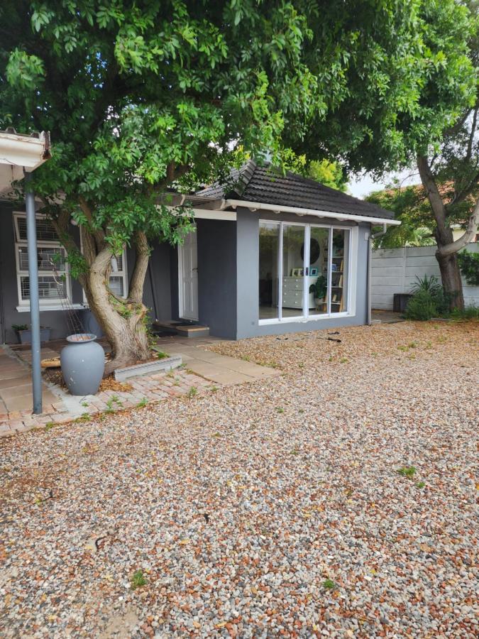 Calmness In Claremont Villa Cape Town Exterior photo